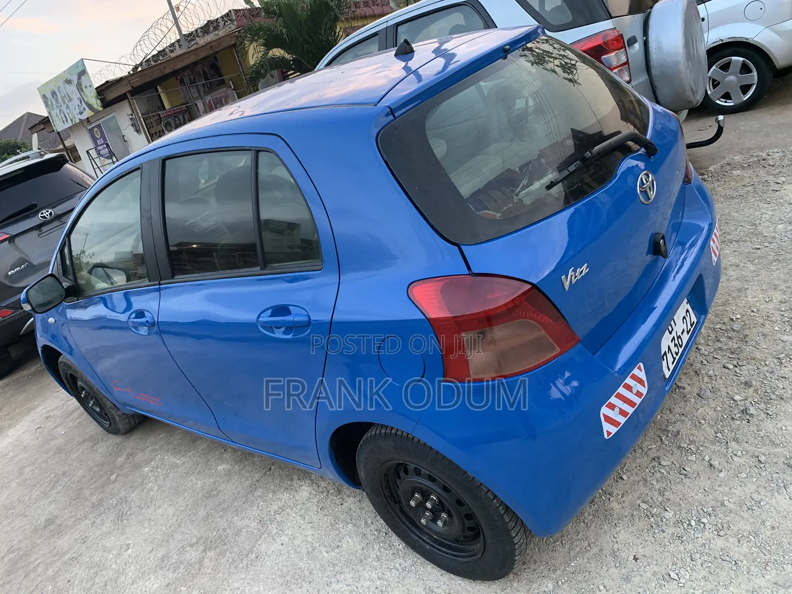 Toyota Vitz 1.3 AWD 3dr 2010 Blue