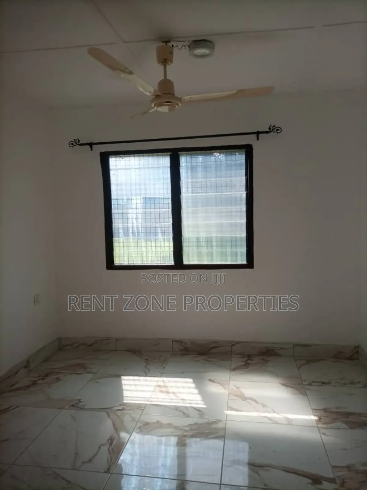 2bdrm Apartment in Mile 7 for rent