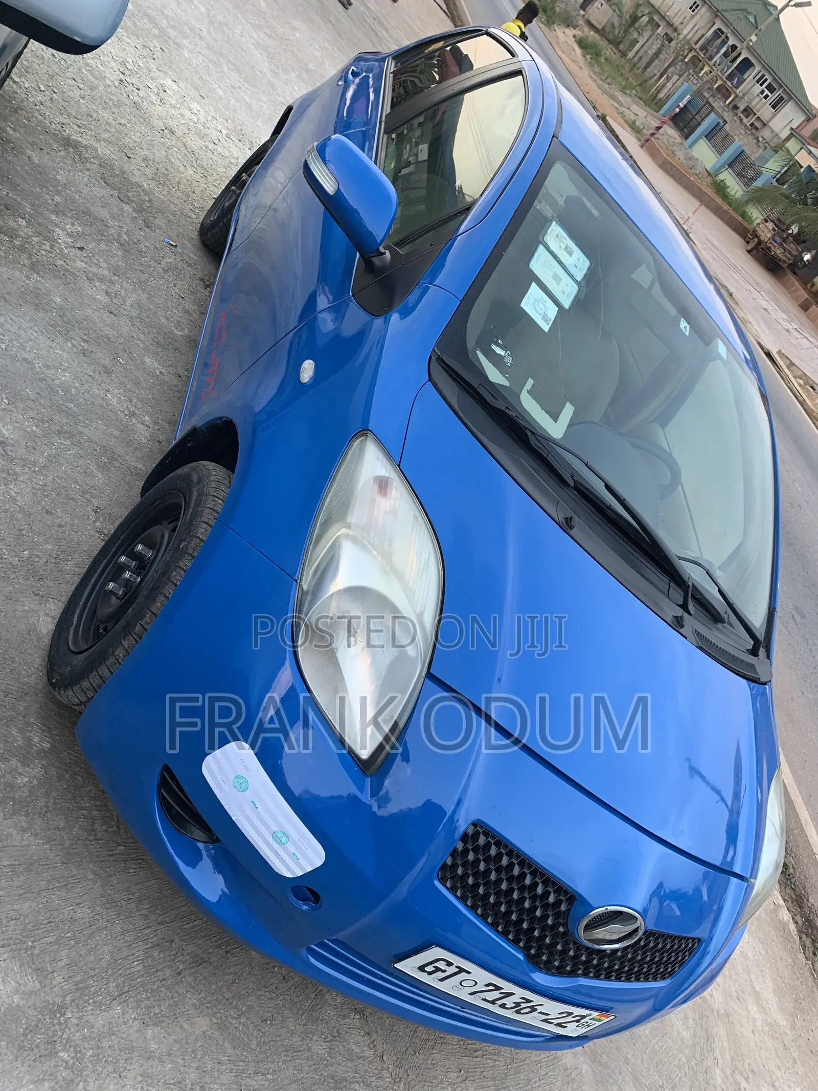 Toyota Vitz 1.3 AWD 3dr 2010 Blue