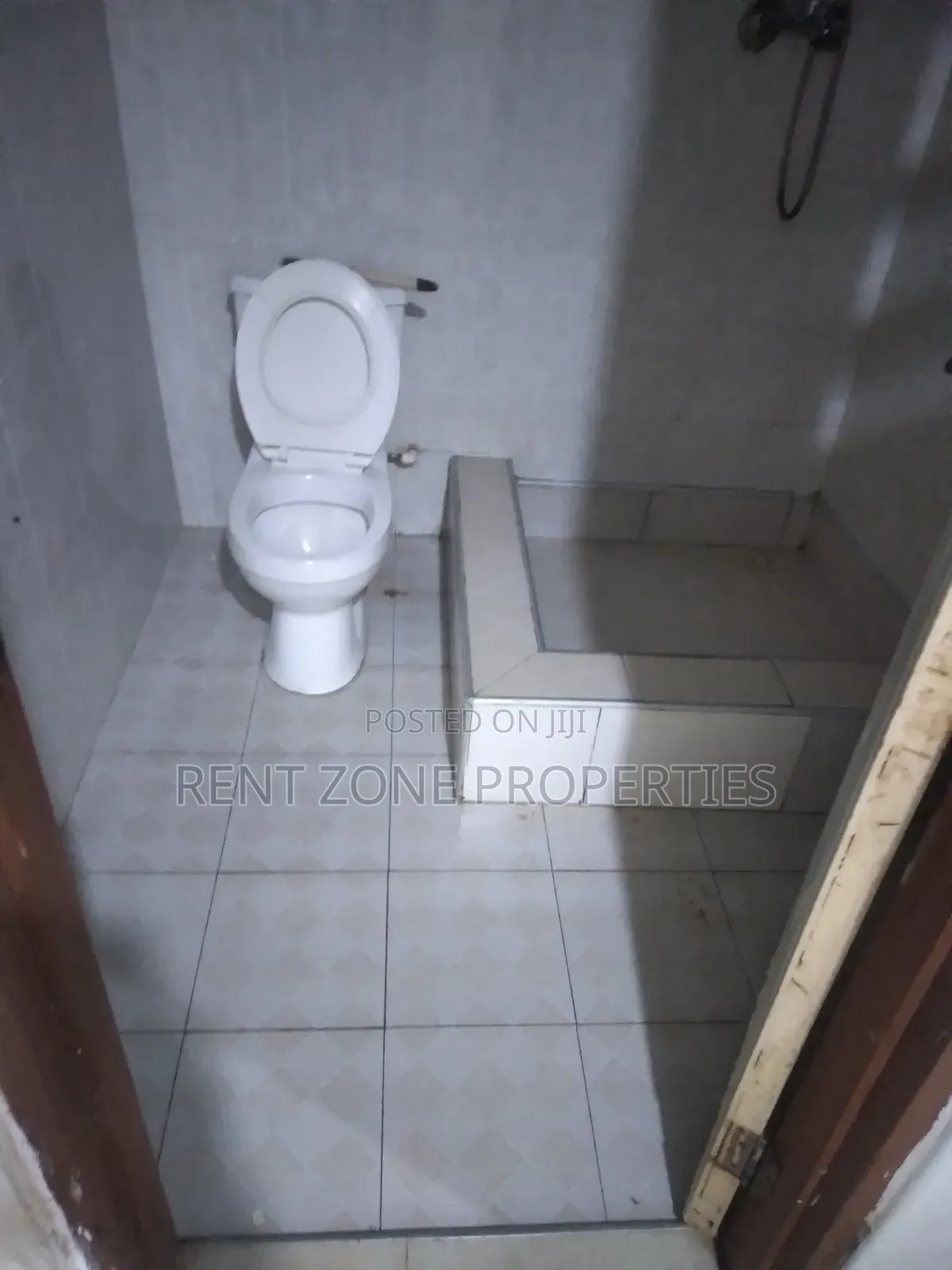 1bdrm Apartment in Ofankor for rent