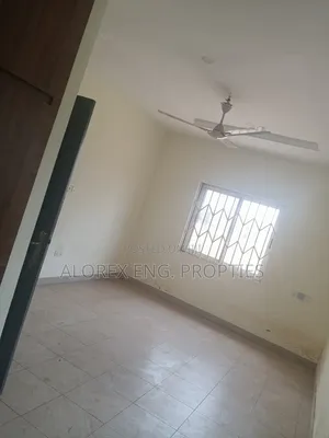 2bdrm House in Adenta Amrahia, Frafraha for rent