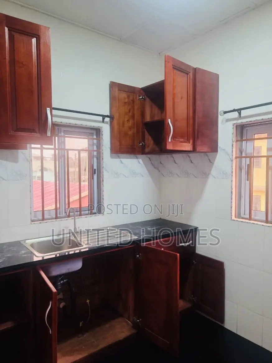 1bdrm Apartment in Round About for rent