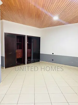 4bdrm House in East Legon for sale