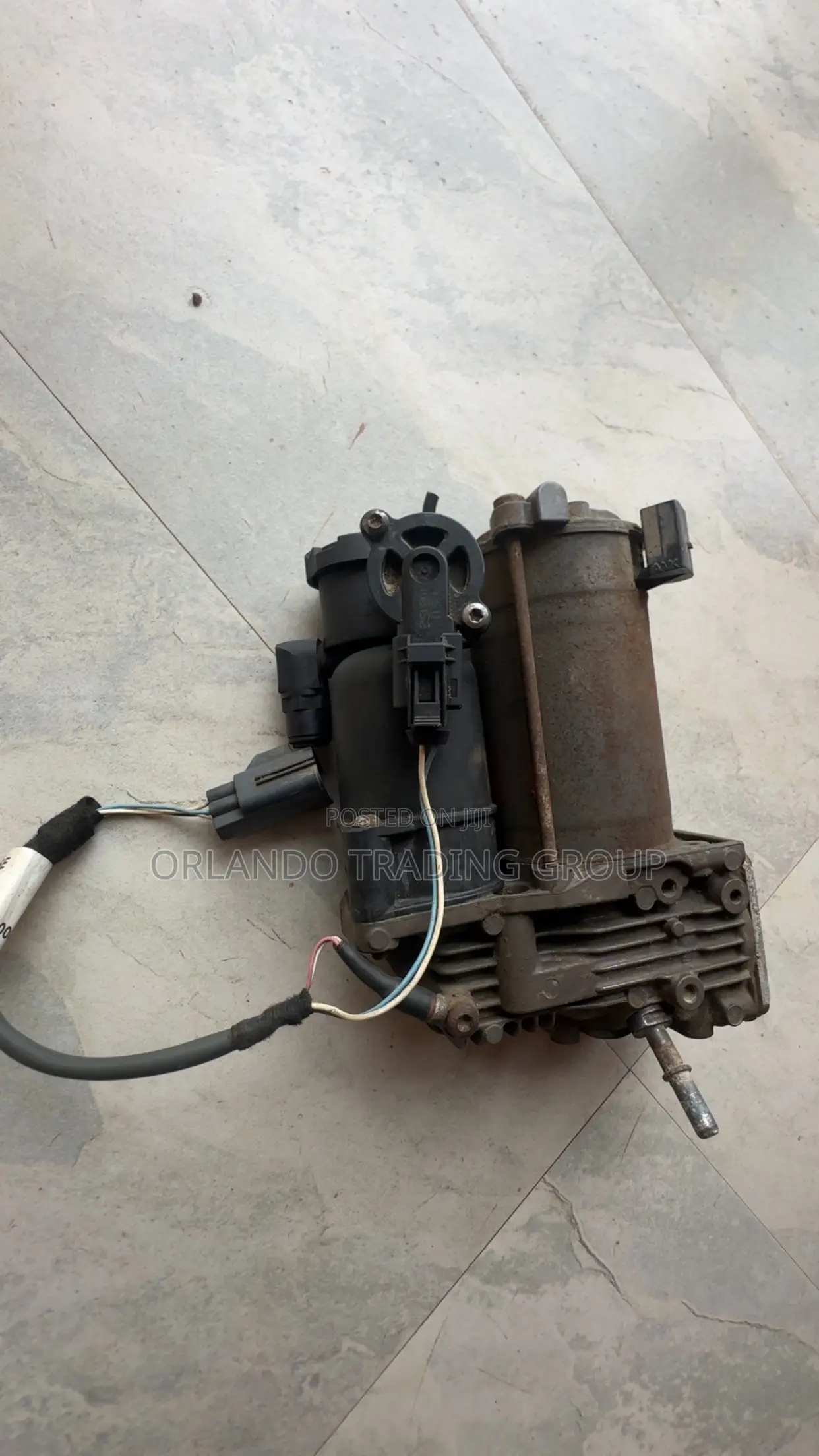 Land/Range Rover Air Suspension Compressor