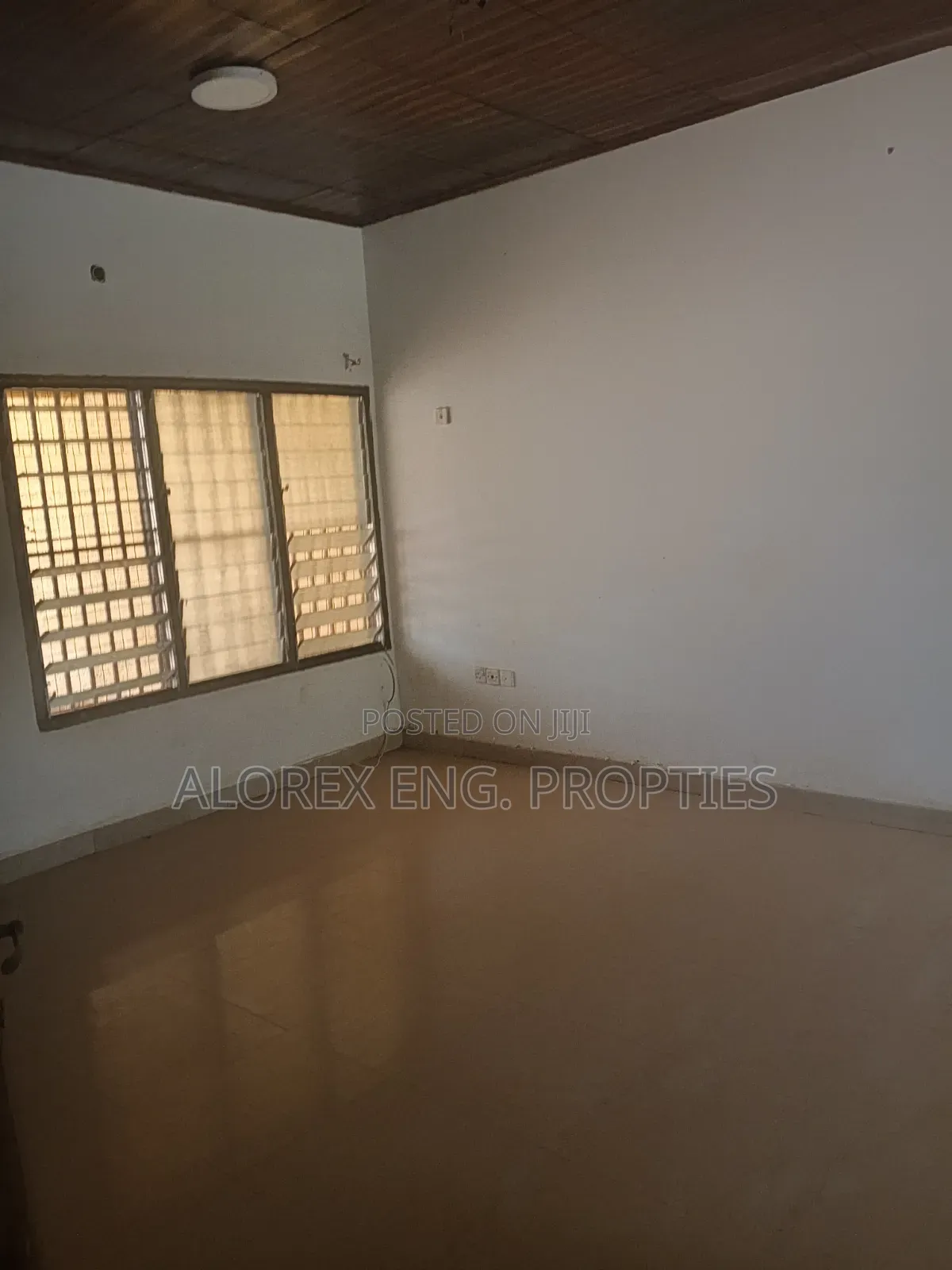 3bdrm House in Self Compound, Frafraha for rent