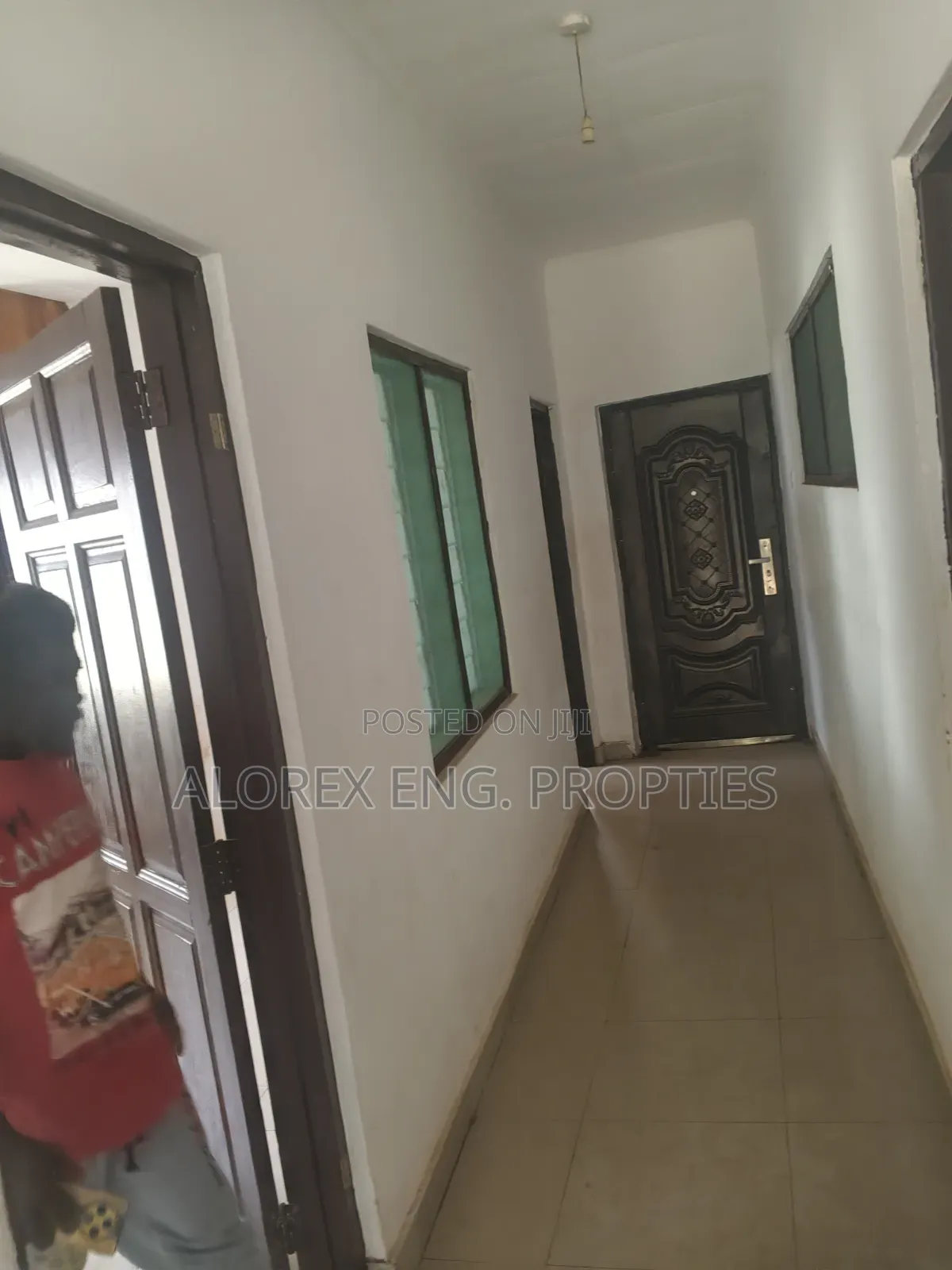 3bdrm House in Self Compound, Frafraha for rent