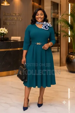Ladies Round Neck Bowtie Dress