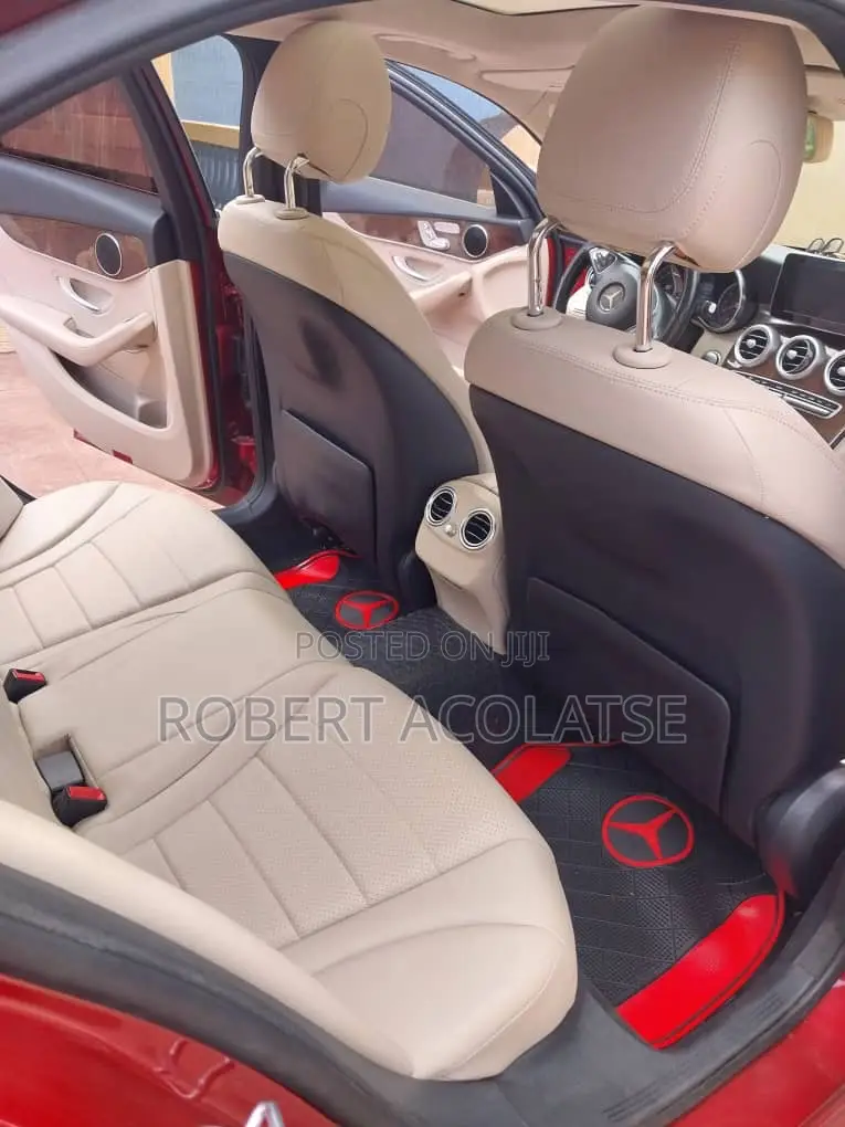 Mercedes-Benz C300 Base Sedan RWD (2.0L 4cyl 7A) 2017 Red