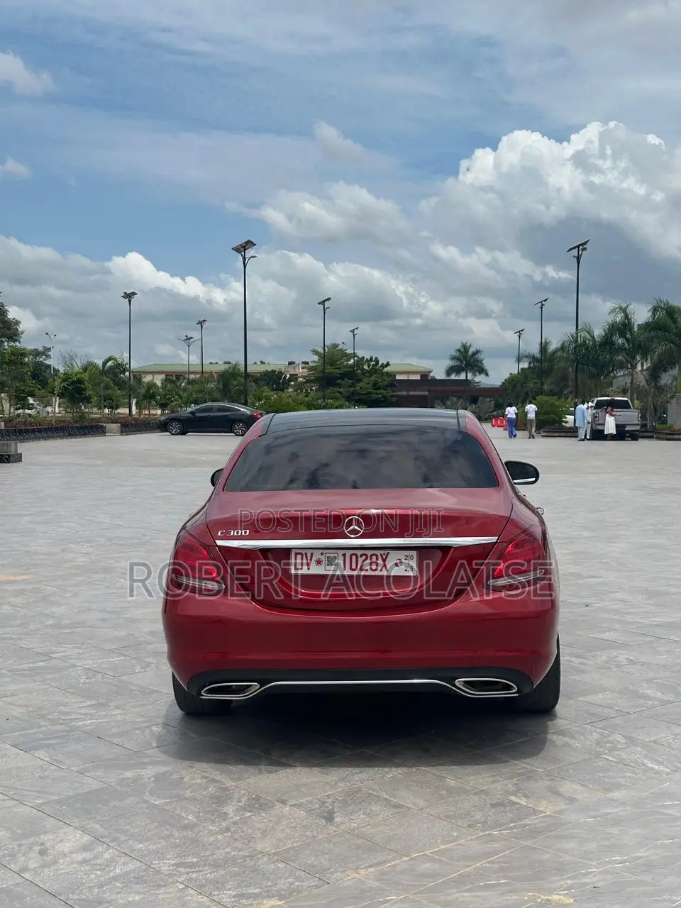 Mercedes-Benz C300 Base Sedan RWD (2.0L 4cyl 7A) 2017 Red