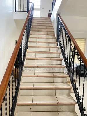 5bdrm House in East Legon, American House for sale