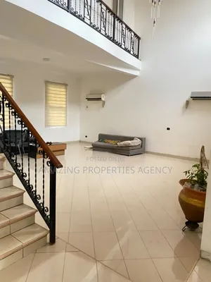 5bdrm House in East Legon, American House for sale