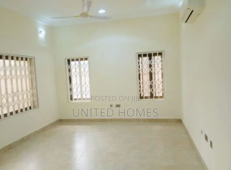 3bdrm House in East Legon for rent