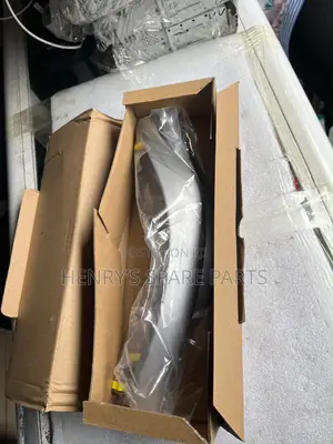 Corolla 09 Top Vent/Blower With Side Cover