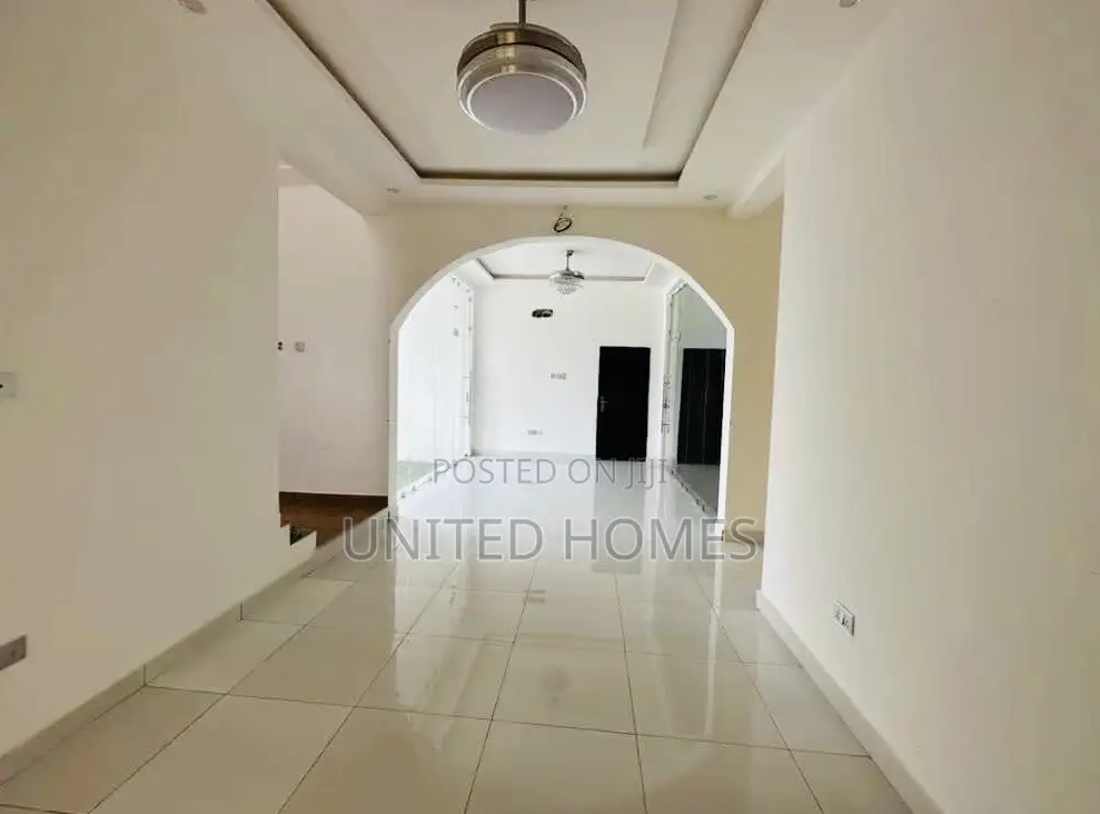 5bdrm House in Roman Ridge for sale