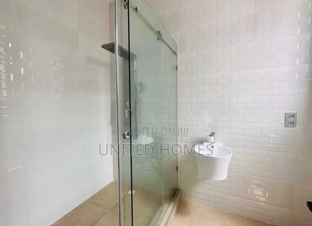 5bdrm House in Roman Ridge for sale