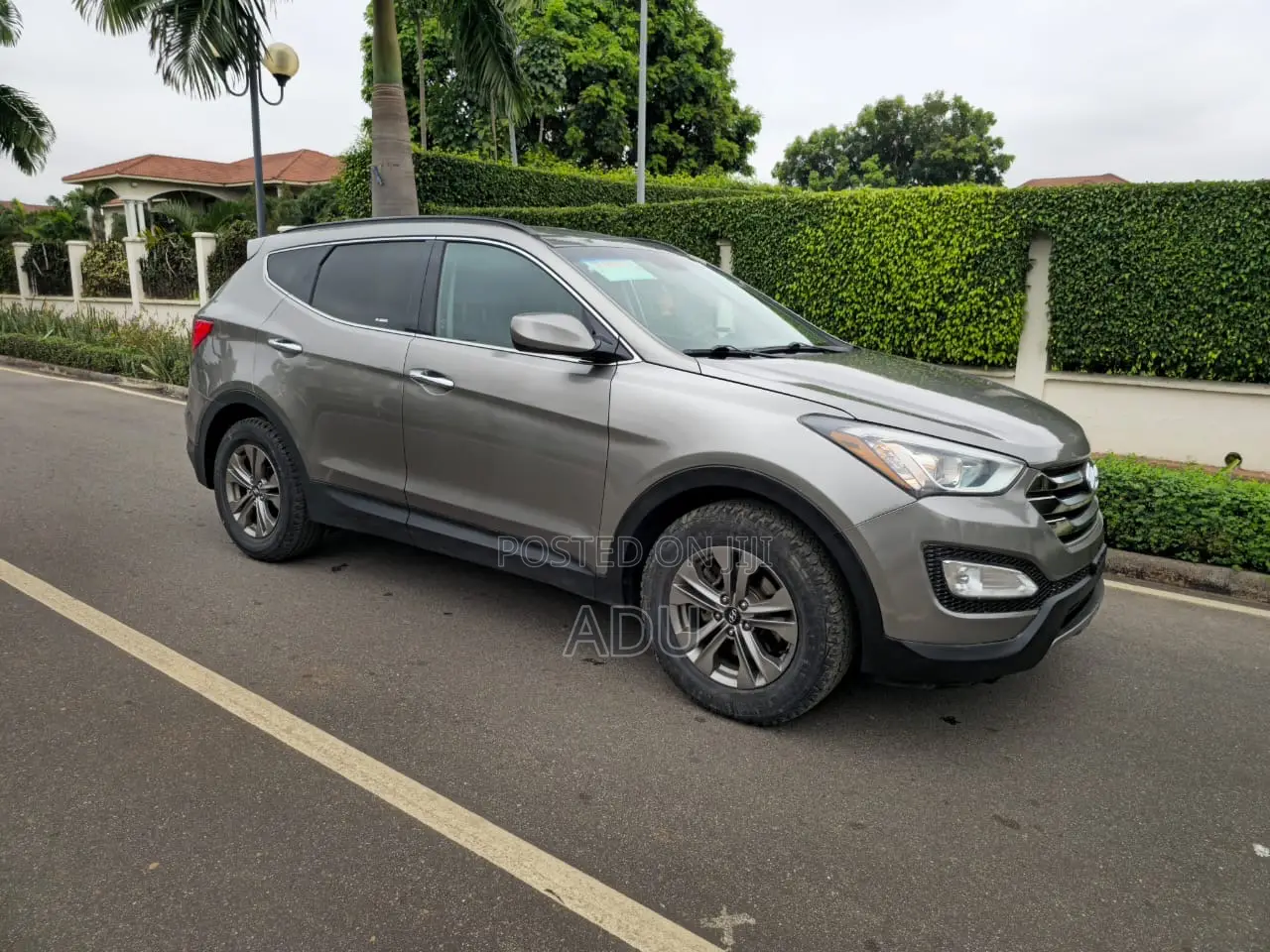 Hyundai Santa Fe 2015 Gray