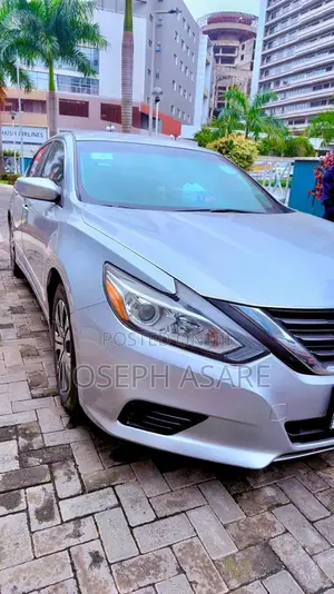 Nissan Altima 2016 Silver