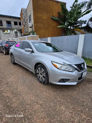 Nissan Altima 2016 Silver