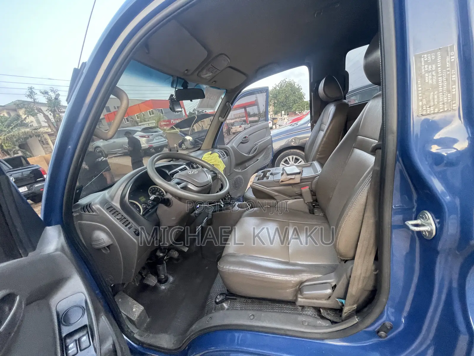Porter 2016 Manual Transmission Available