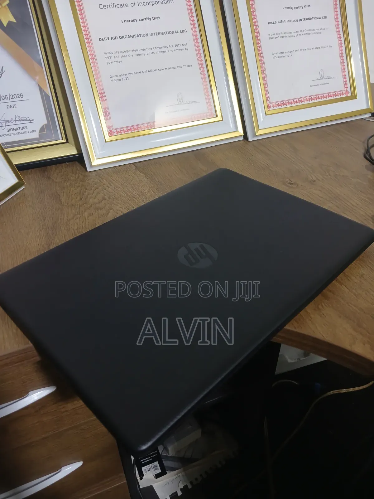 Laptop HP 255 G8 8GB AMD Ryzen 5 SSHD (Hybrid) 256GB