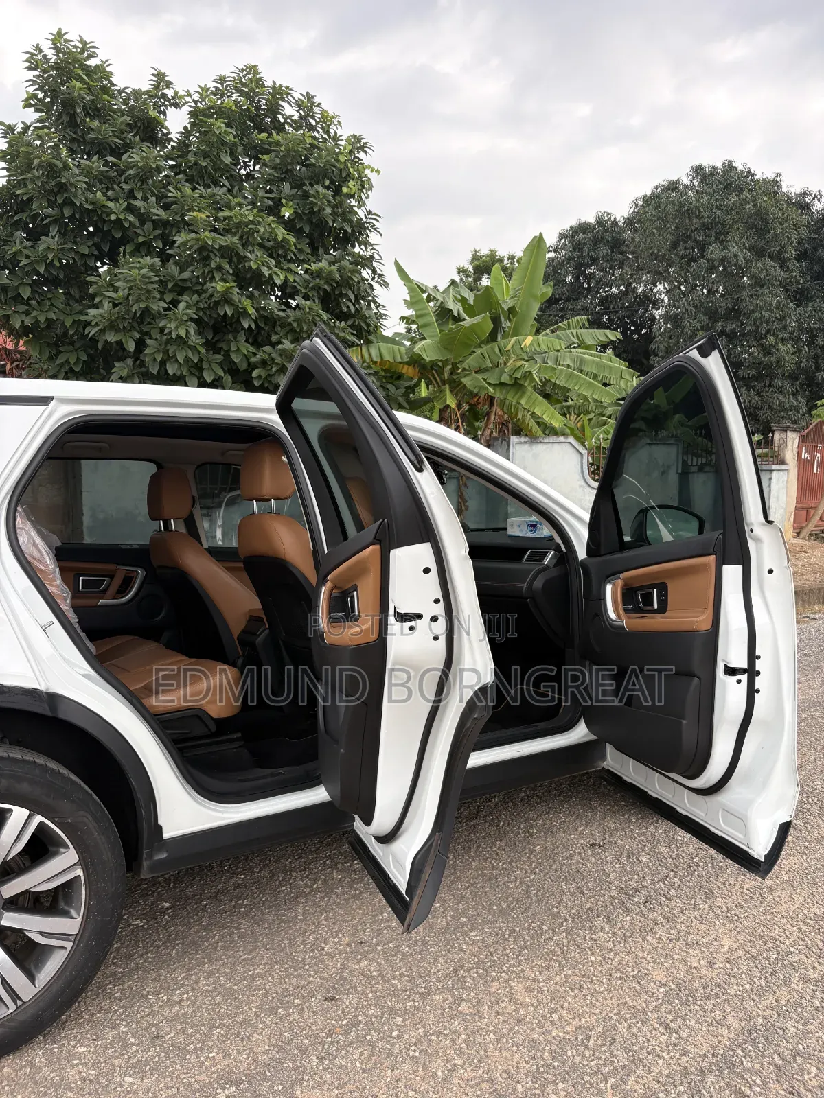 Land Rover Discovery Sport 2019 White