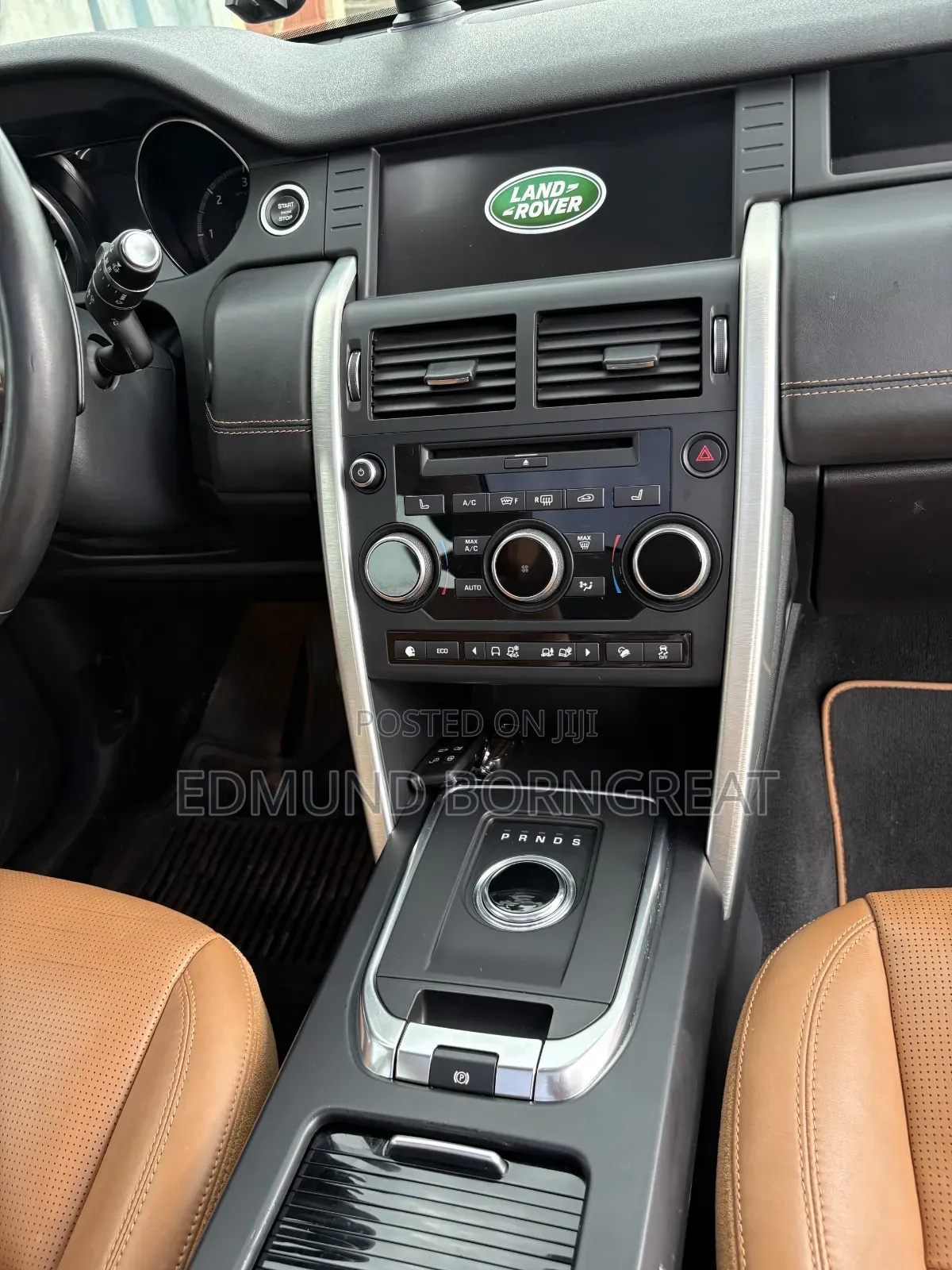 Land Rover Discovery Sport 2019 White