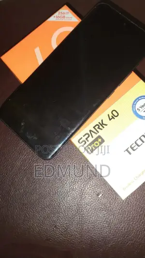 Tecno Spark 40 Pro+ 256 GB Black