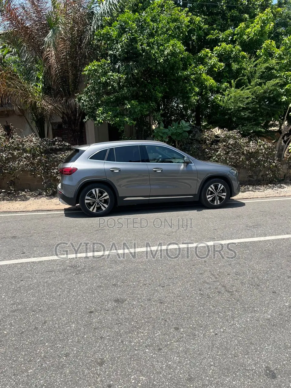 New Mercedes-Benz GLA-Class 2025 Gray