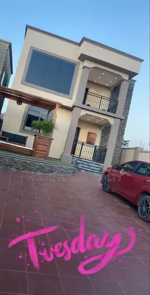 4bdrm House in Kwabenya Kfc for rent
