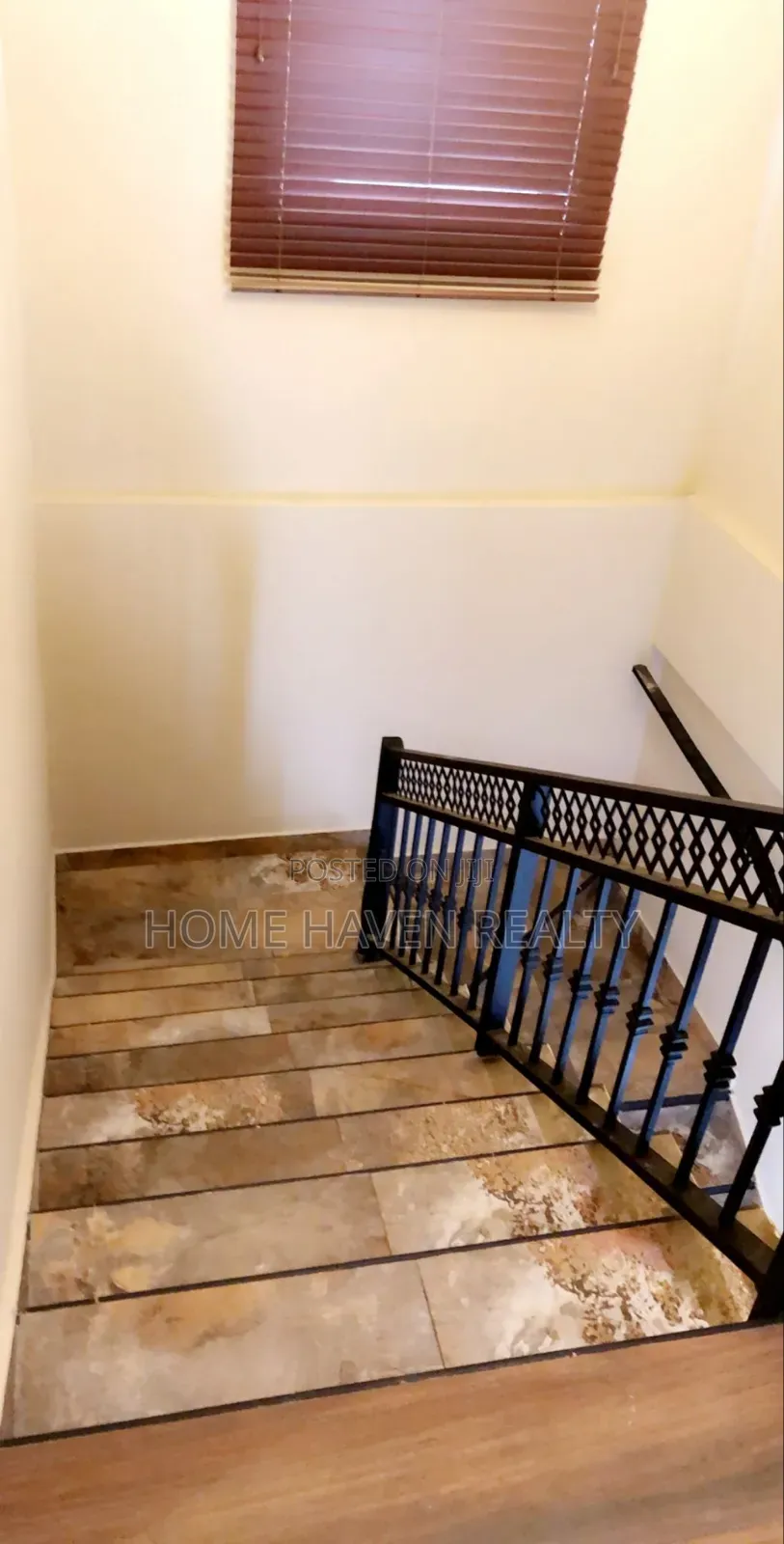 4bdrm House in Kwabenya Kfc for rent
