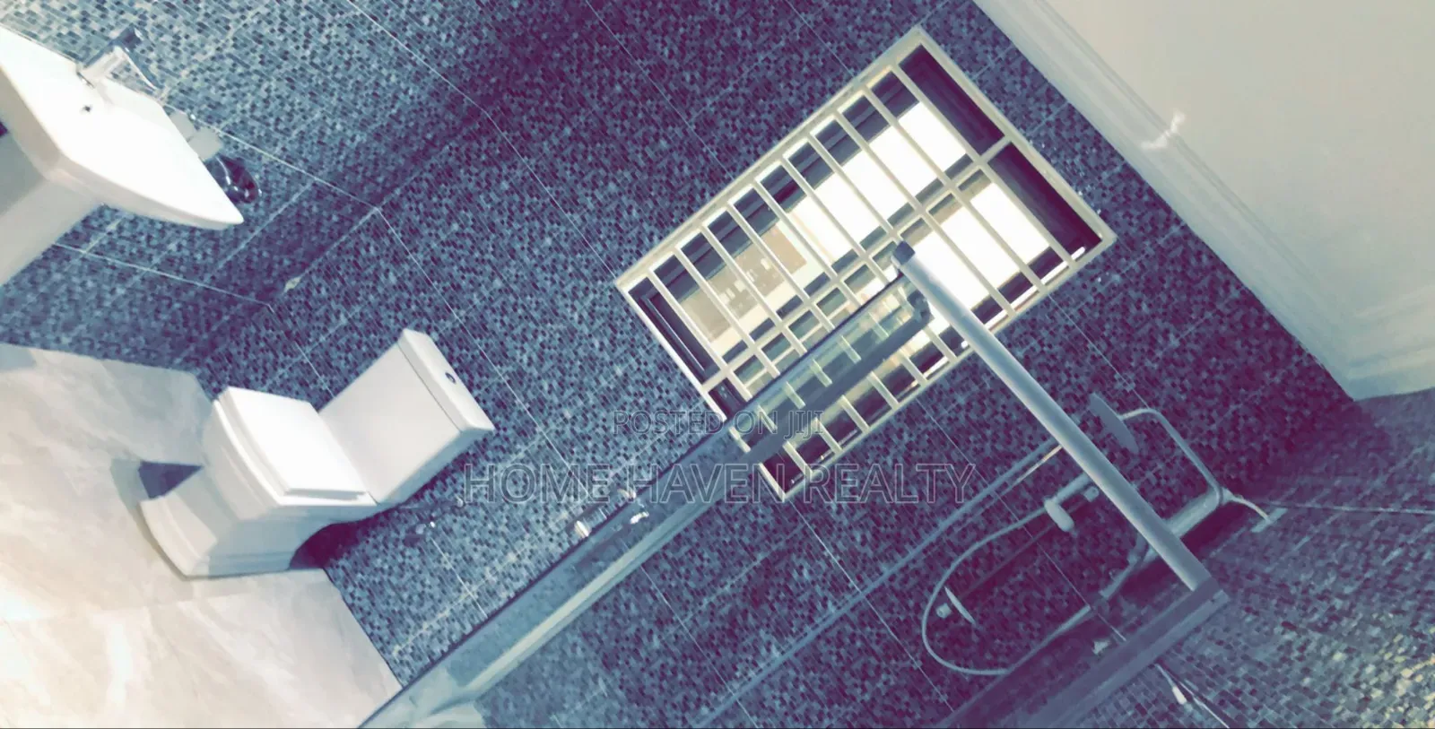 4bdrm House in Kwabenya Kfc for rent