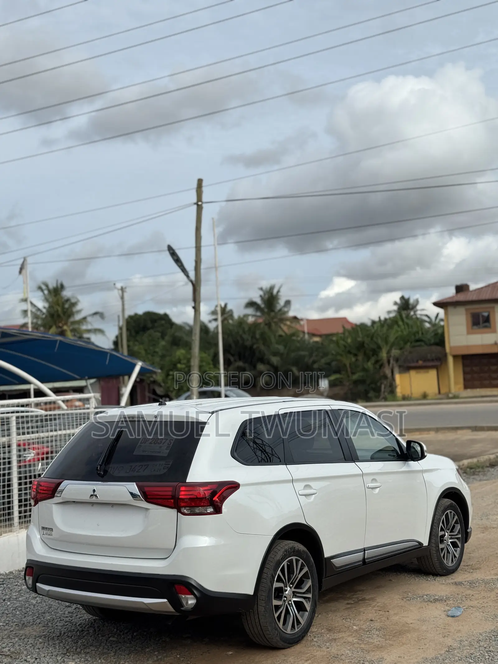 Mitsubishi Outlander SE FWD 2017 White