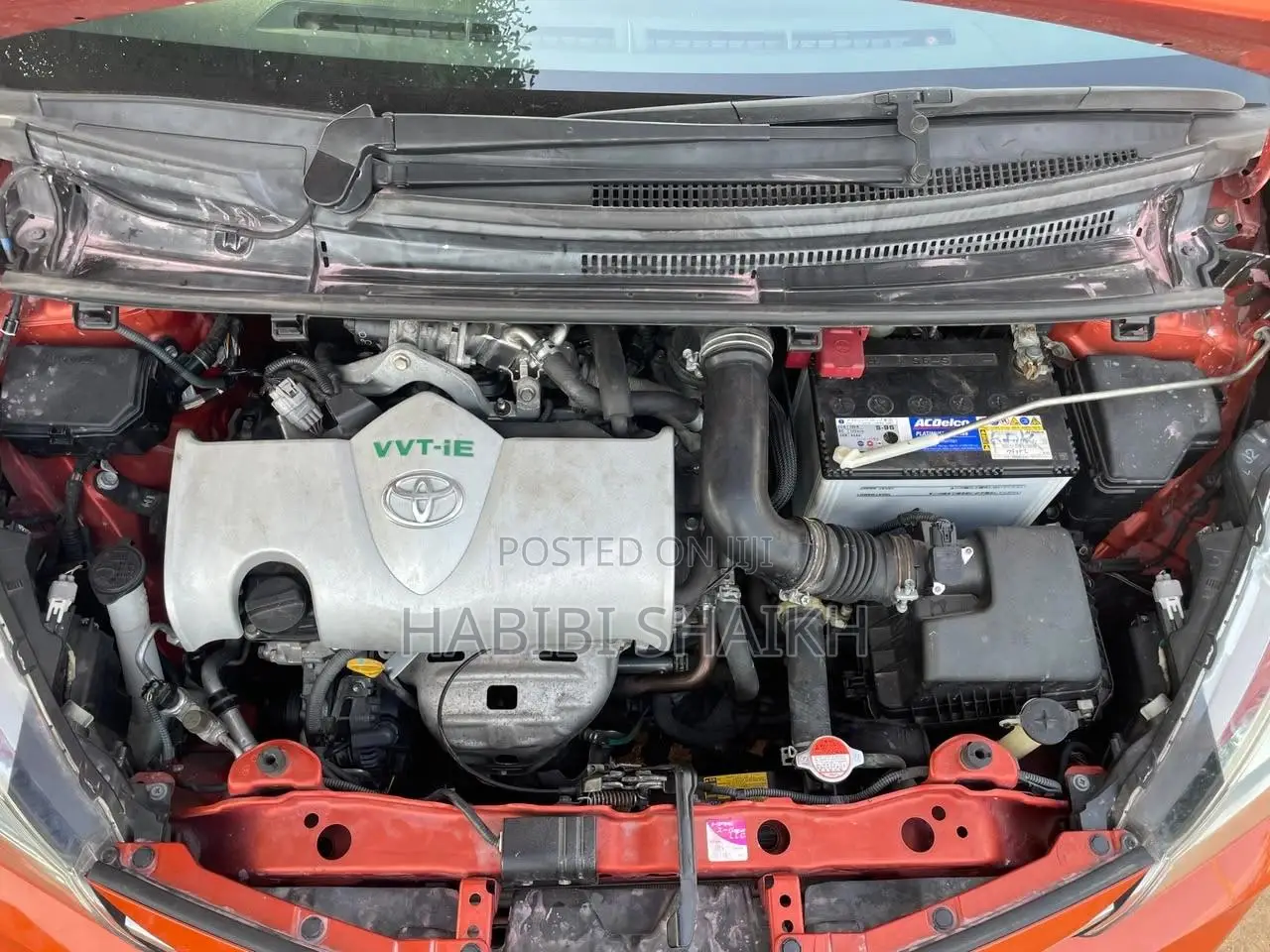 Toyota Vitz 1.3 FWD 5dr 2015 Orange