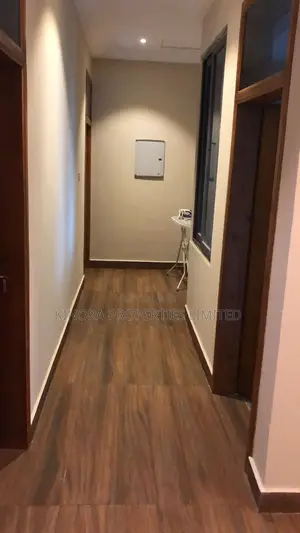 4bdrm Duplex in Kfc, Kwabenya for rent