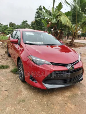 Toyota Corolla 2019 Red