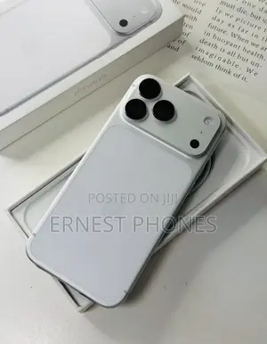 New Apple iPhone 17 Pro Max 1 TB Silver