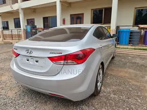 Hyundai Avante 2013 Silver