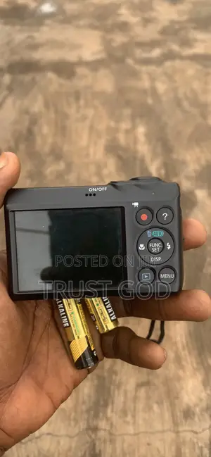 Canon PowerShot A2500 / A3400