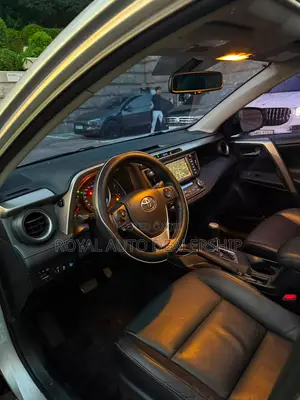 Toyota RAV4 Limited 4dr SUV (2.5L 4cyl 6A) 2014 Gray