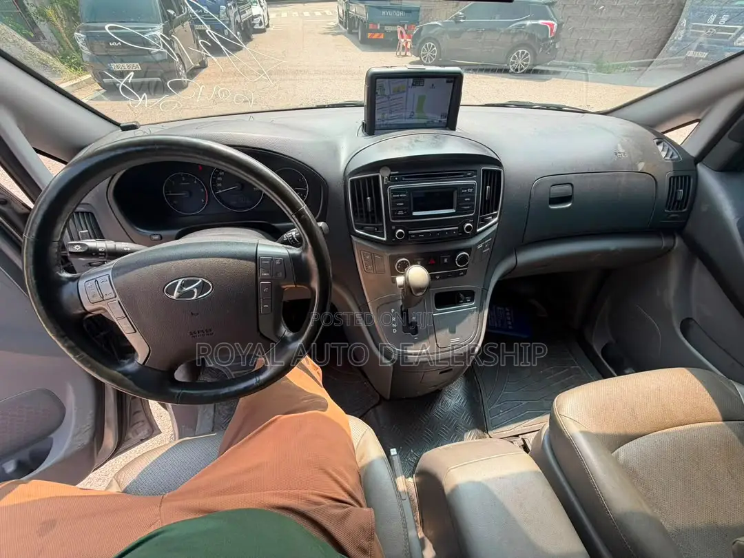 Hyundai Starex 2020 Grey