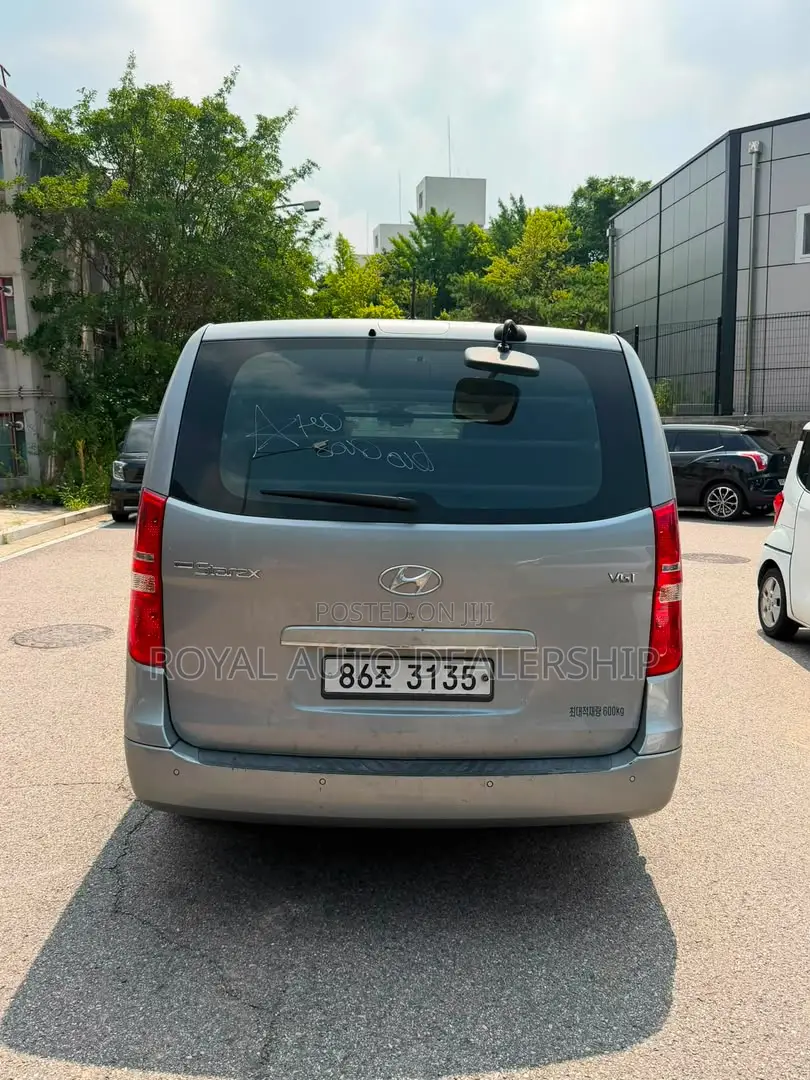 Hyundai Starex 2020 Grey