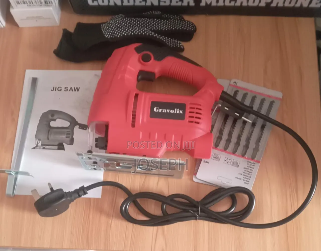 Jigsaw With 10 Blades
