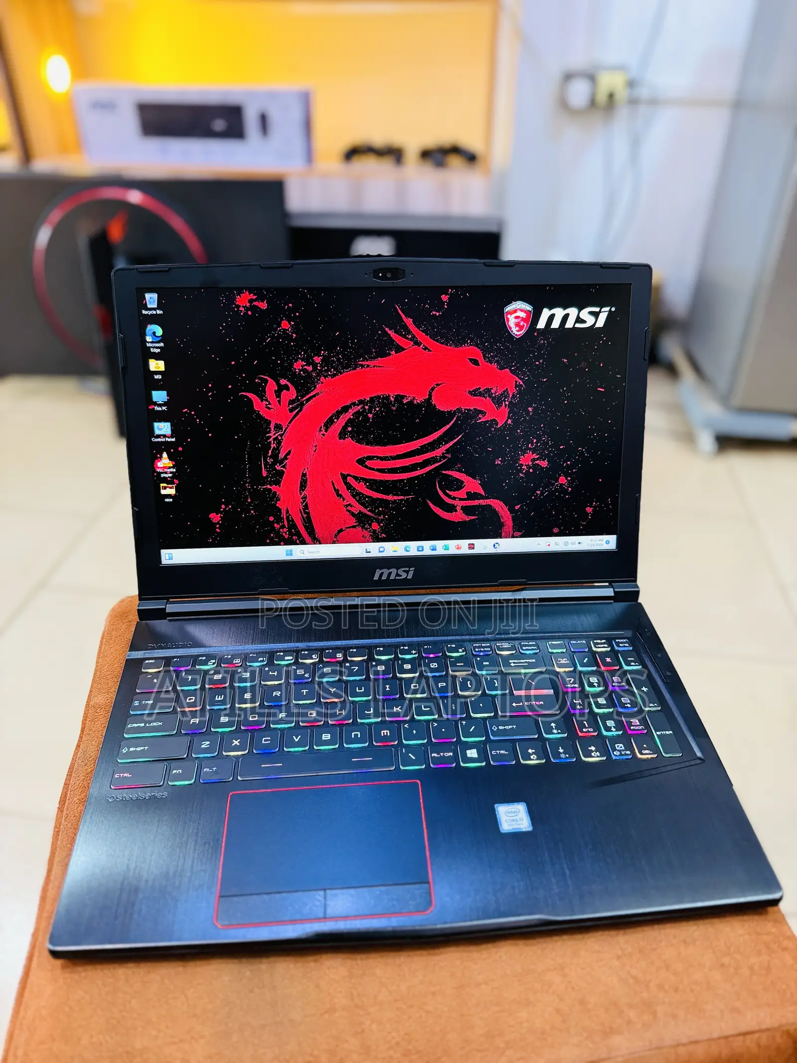 Laptop MSI GE63 7RD Raider 16GB Intel Core i7 SSD 1.5T