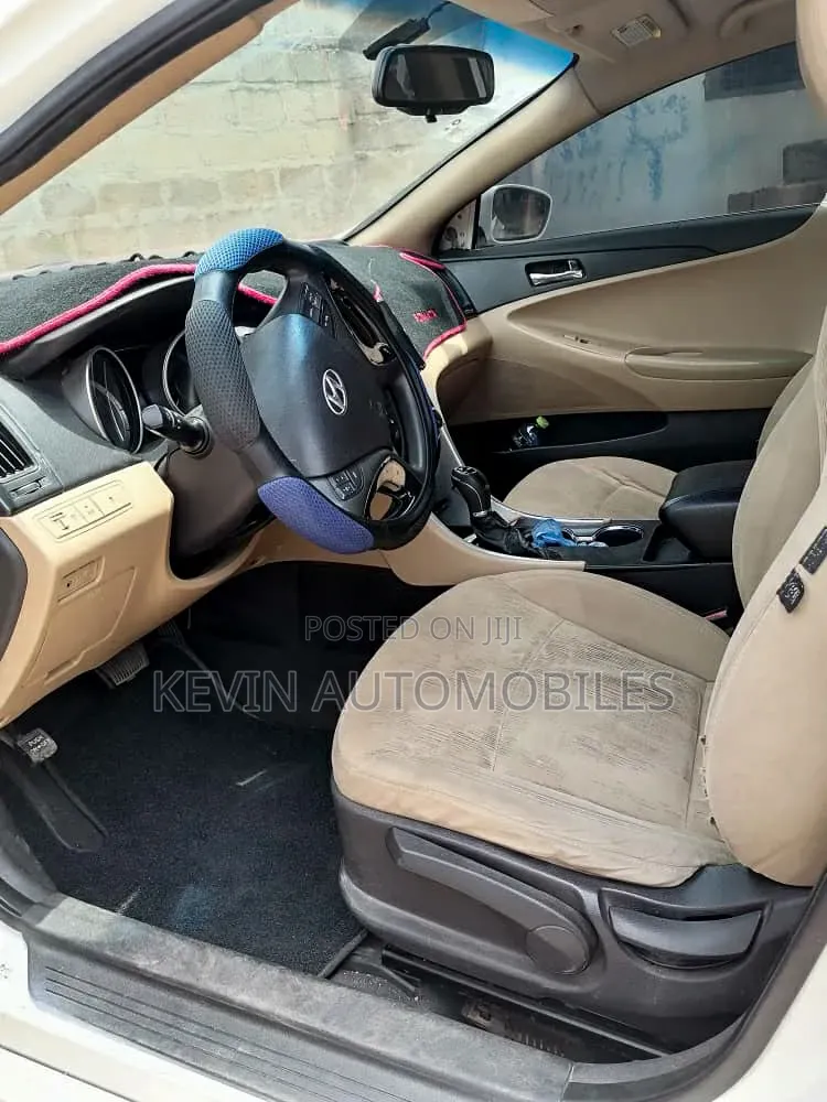 Hyundai Sonata 2012 White