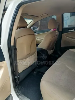 Hyundai Sonata 2012 White