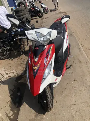 Kymco 2015 Red