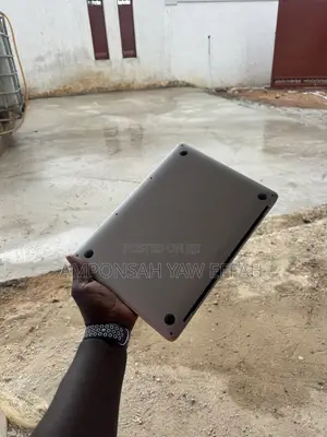Laptop Apple MacBook Pro 2019 8GB Intel Core i5 SSD 128GB