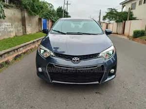 Toyota Corolla S 4dr Sedan (1.8L 4cyl CVT) 2015 Gray