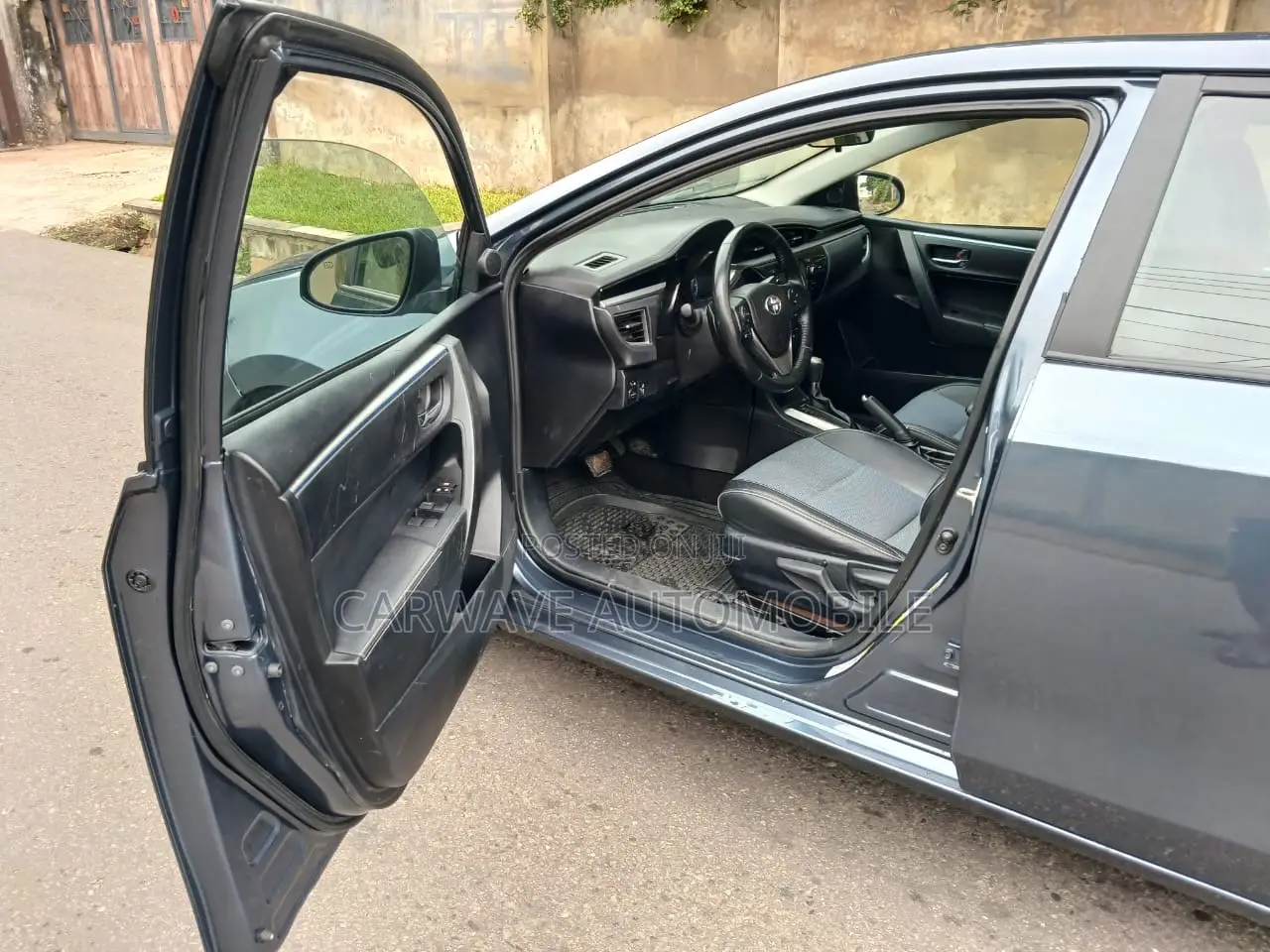 Toyota Corolla S 4dr Sedan (1.8L 4cyl CVT) 2015 Gray