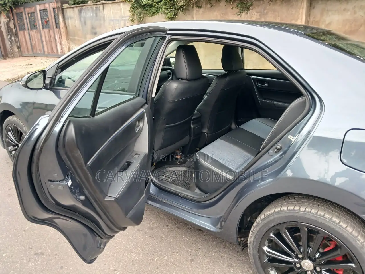 Toyota Corolla S 4dr Sedan (1.8L 4cyl CVT) 2015 Gray